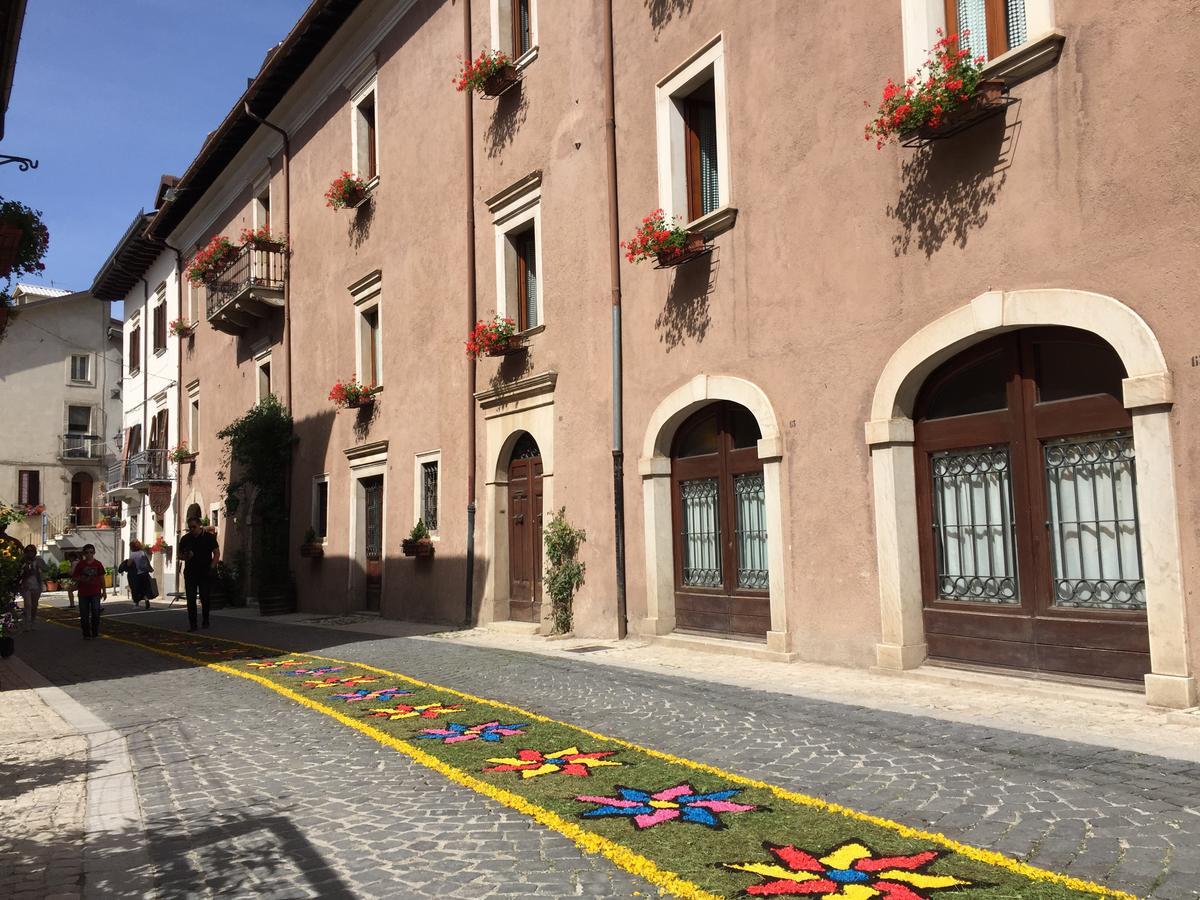 Hotel Alle Vecchie Arcate Pescasseroli Luaran gambar